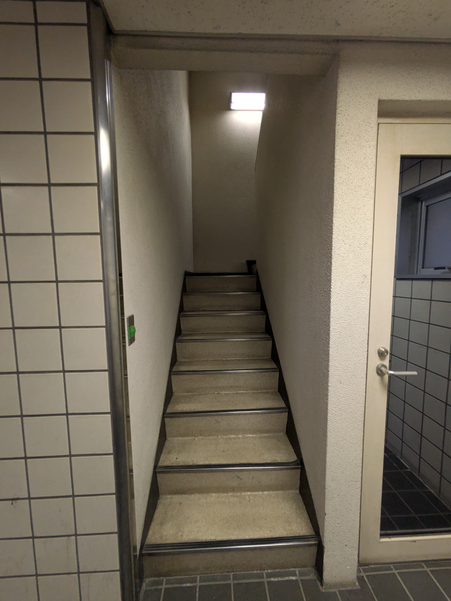 v20251001150706/fresh/building/J00100381209_5