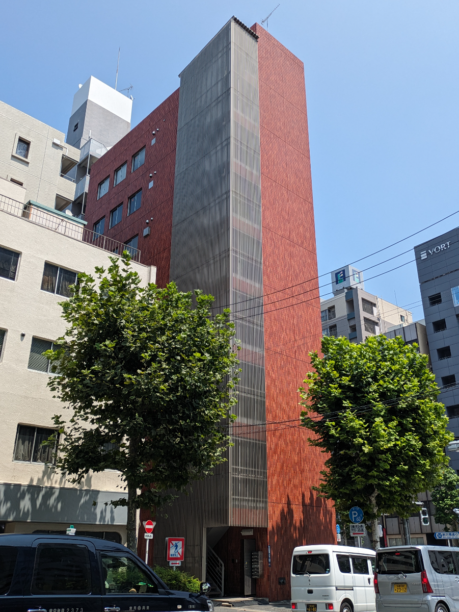 v20251001150706/fresh/building/J00100383329_9
