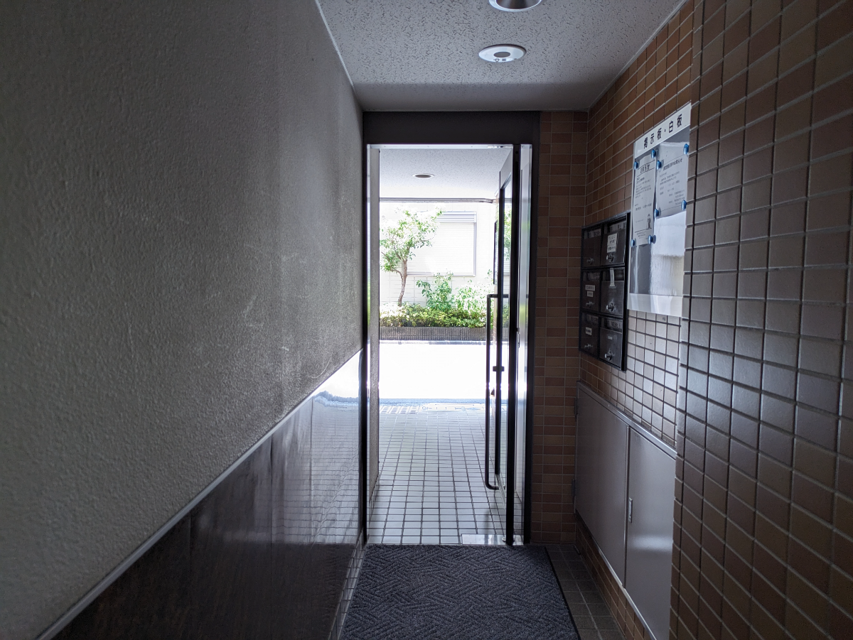 v20251001150706/fresh/building/J00100383432_11
