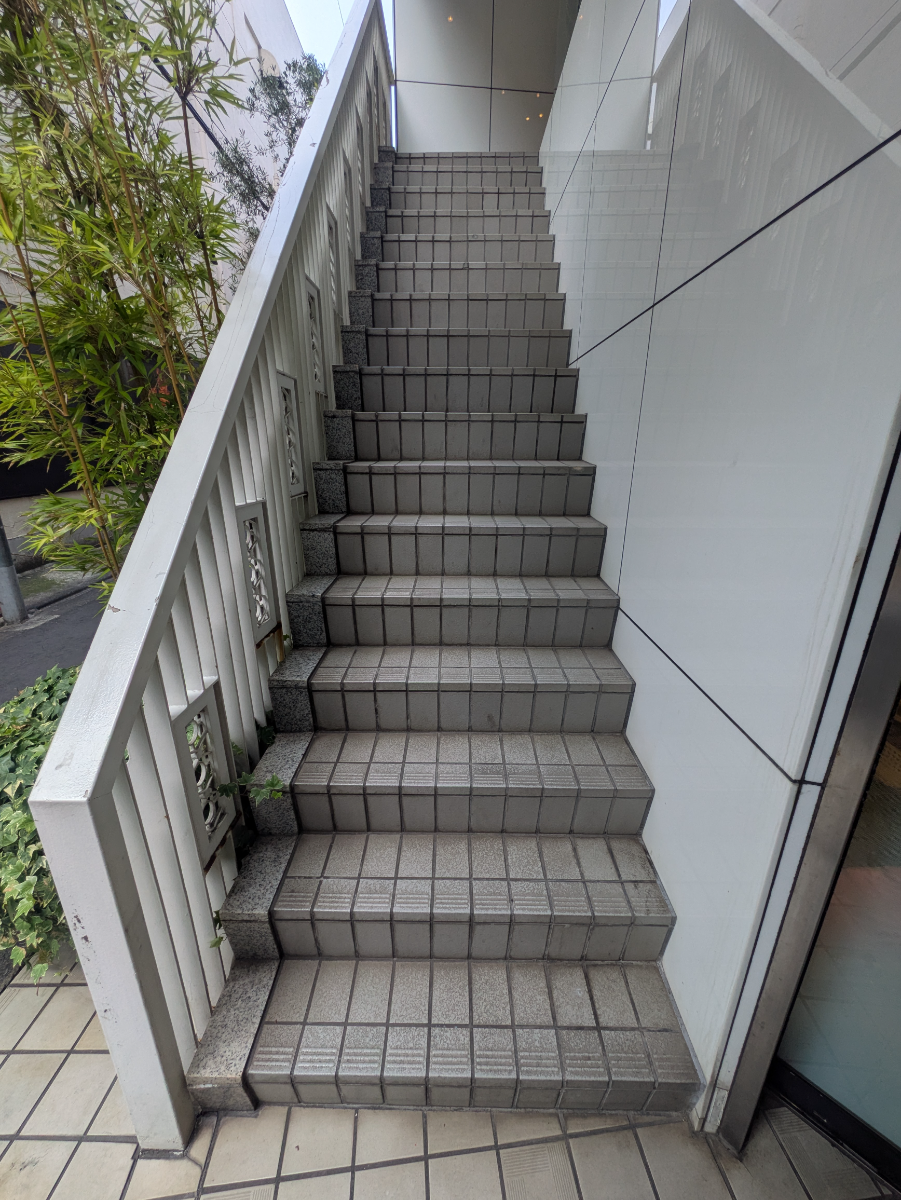 v20251001150706/fresh/building/J00100387815_4