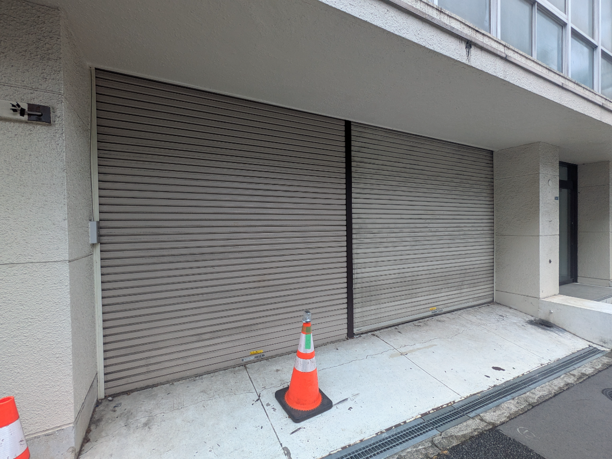 v20251001150706/fresh/building/J00100387826_7