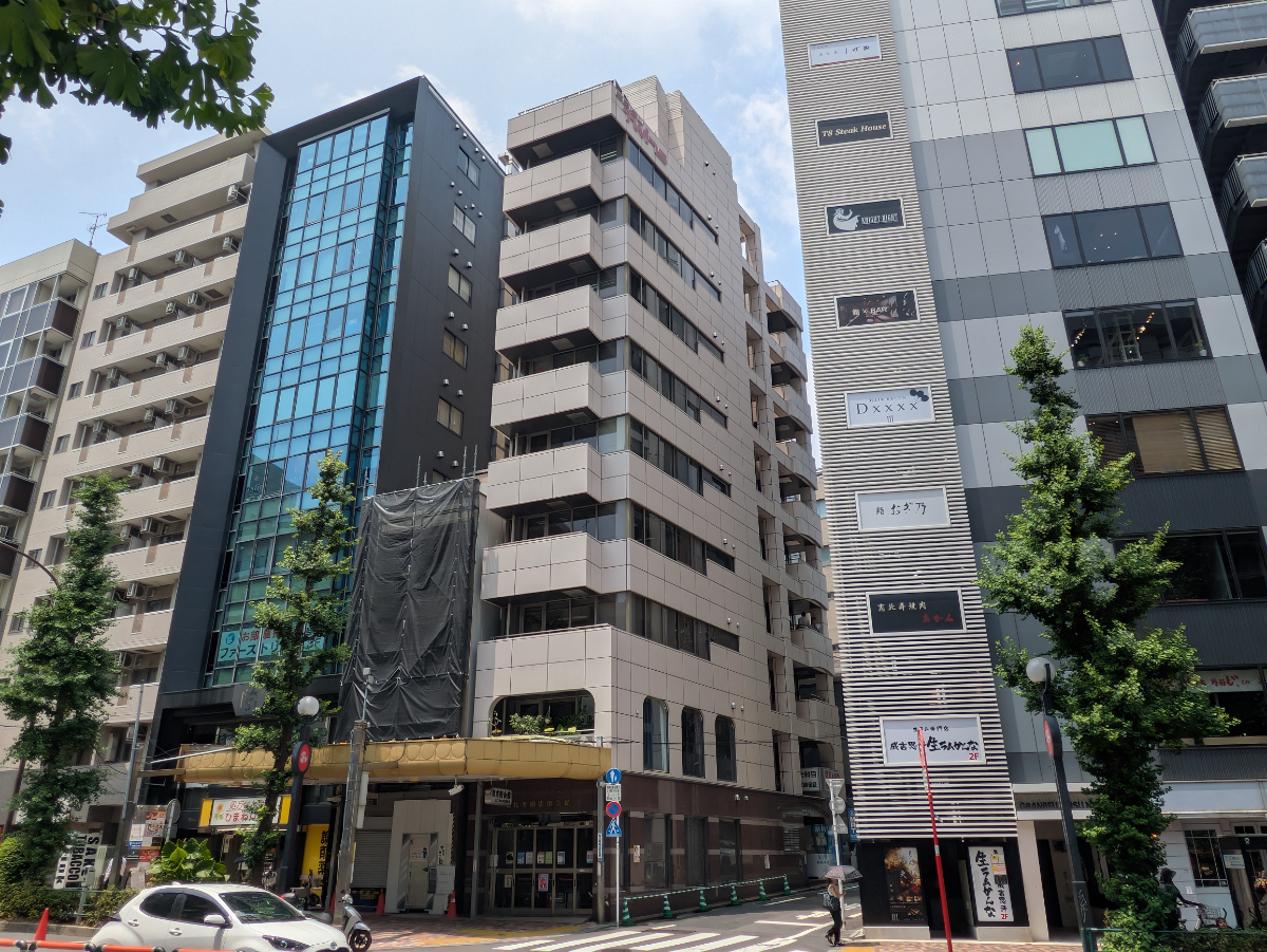 v20251001150706/fresh/building/J00100387831_11
