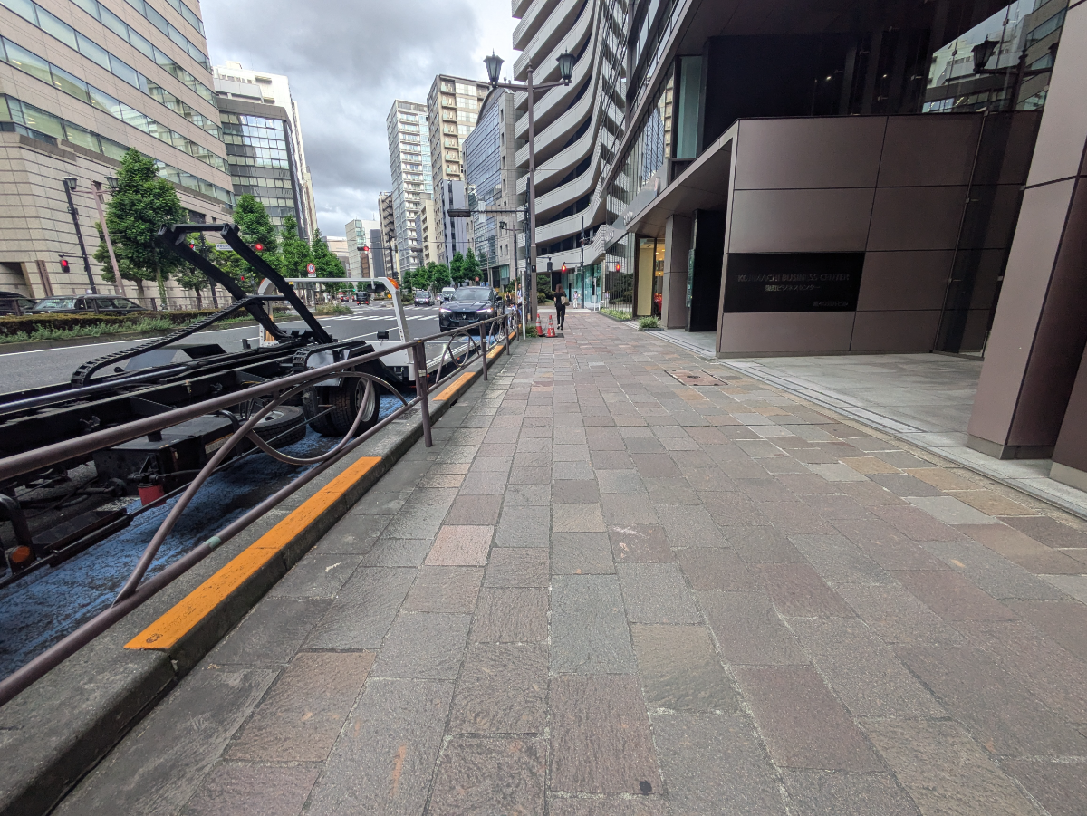 v20251001150706/fresh/building/J00100390222_2