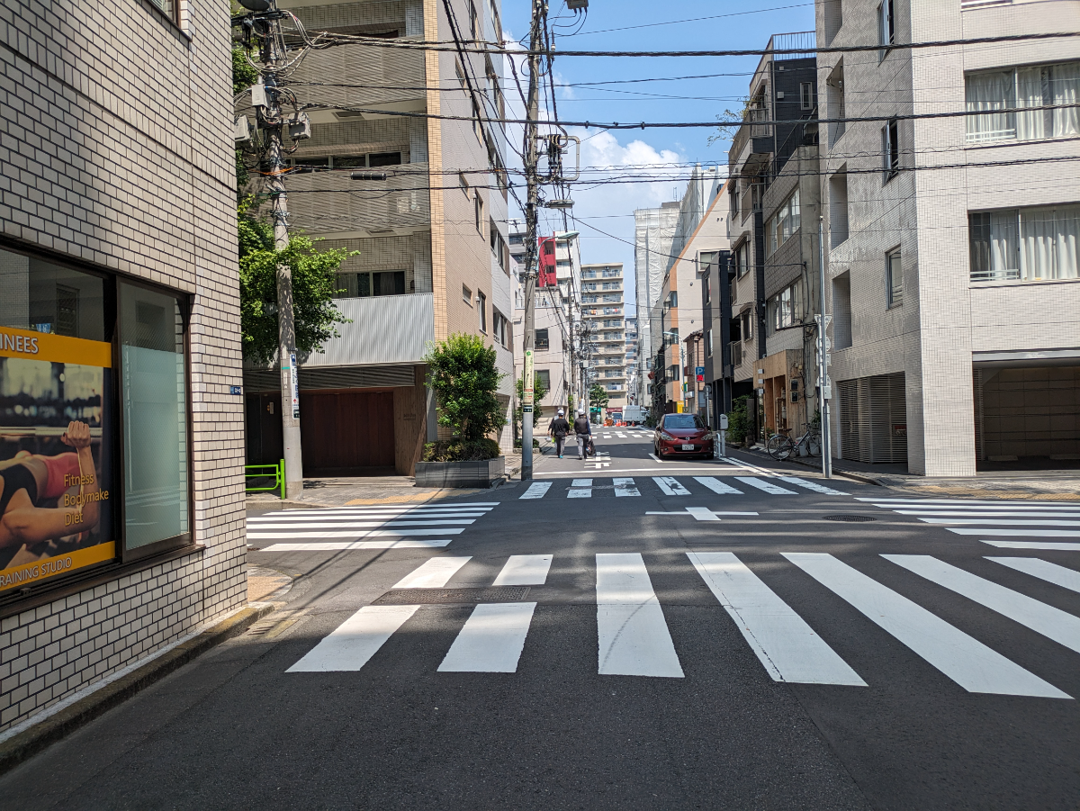 v20251001150706/fresh/building/J00100390577_20