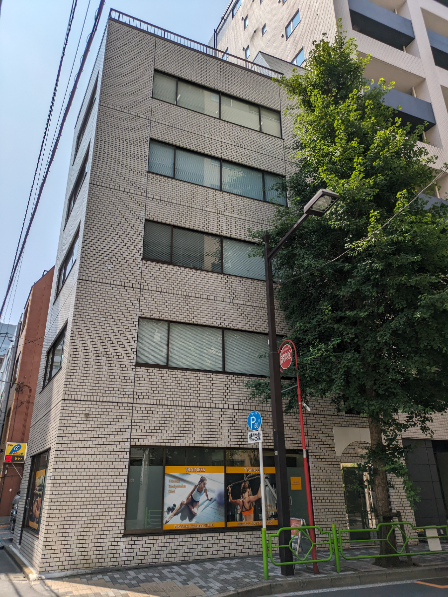 v20251001150706/fresh/building/J00100390577_9