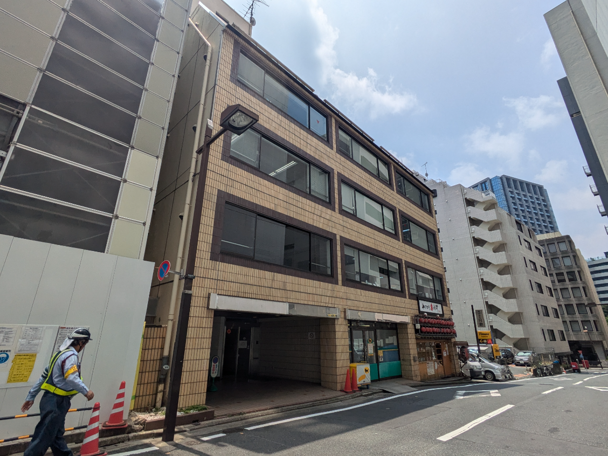 v20251001150706/fresh/building/J00100393703_5