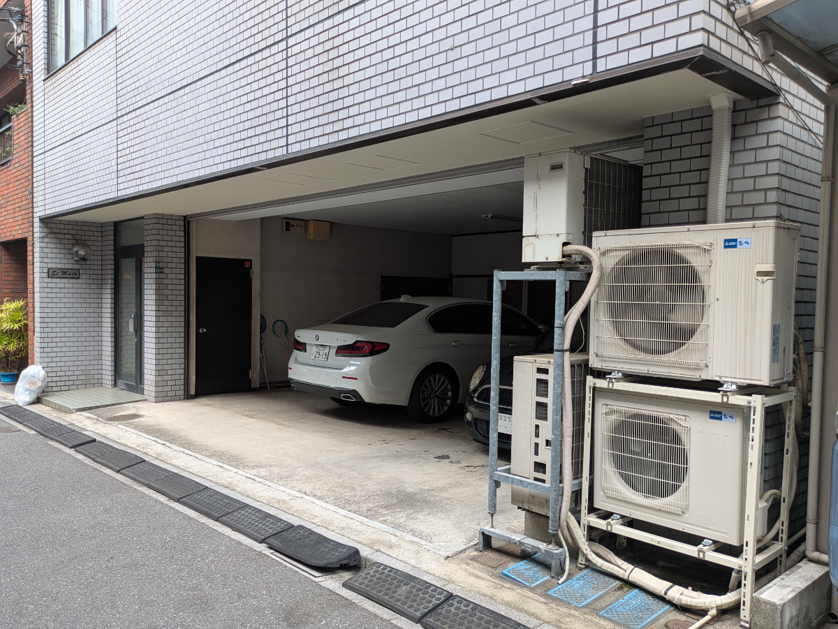 v20251001150706/fresh/building/J00100401499_9
