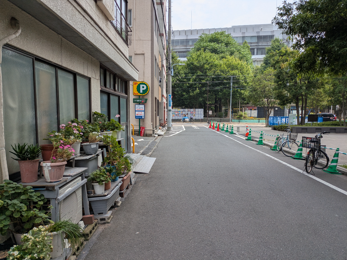 v20251001150706/fresh/building/J00100403661_12