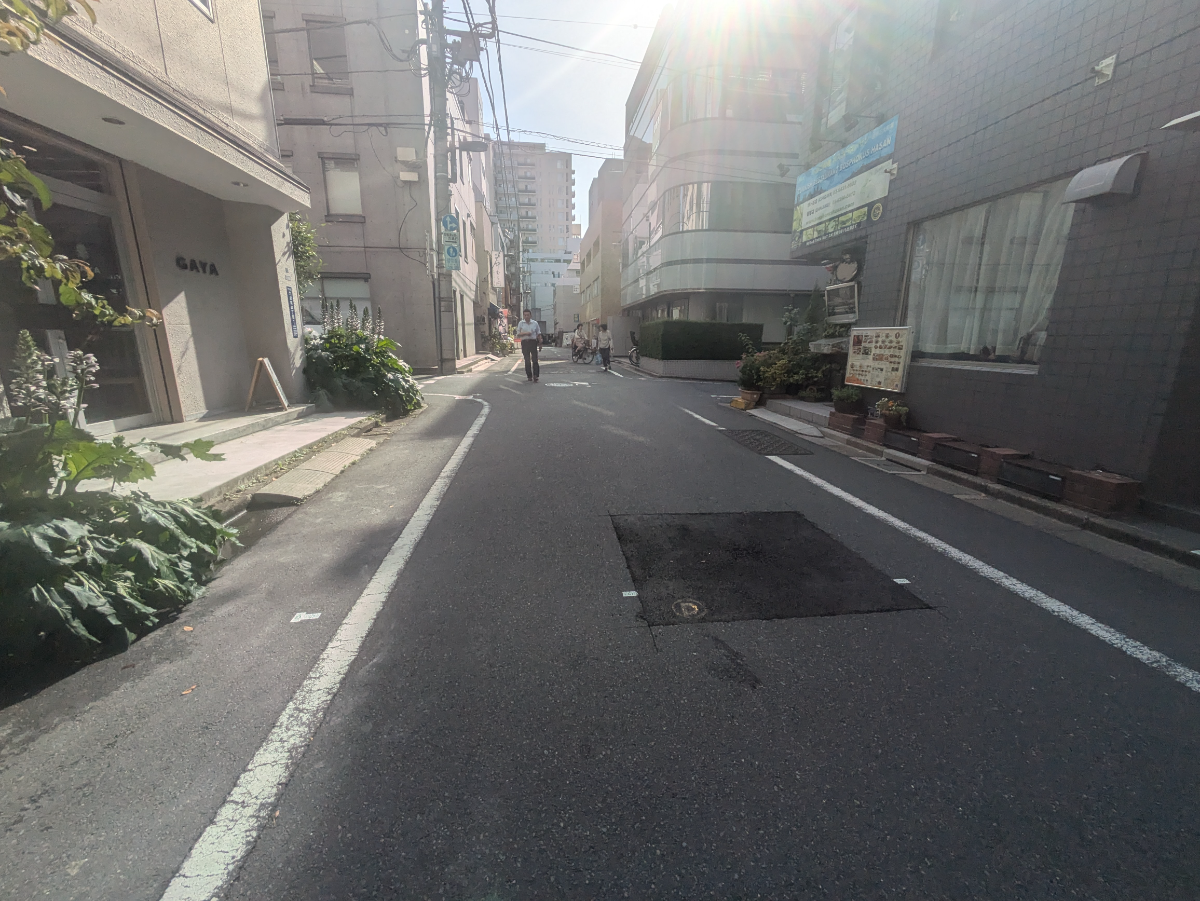 v20251001150706/fresh/building/J00100405074_11