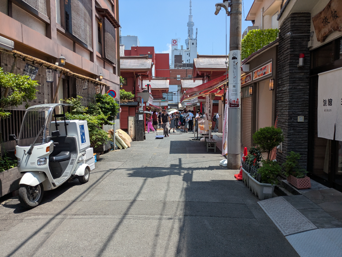 v20251001150706/fresh/building/J00100405147_2