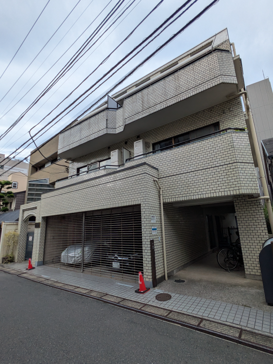 v20251001150706/fresh/building/J00100408117_7
