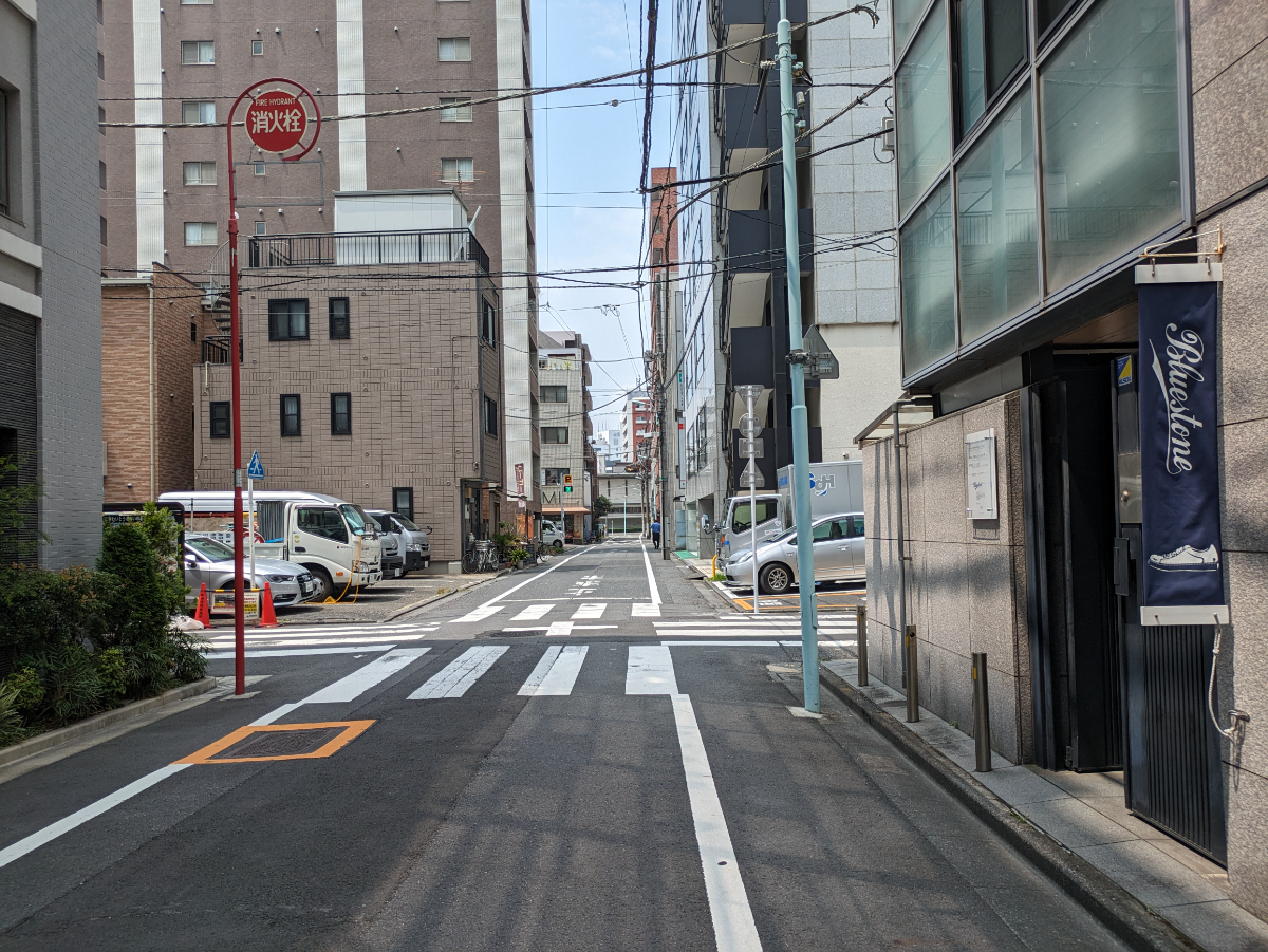 v20251001150706/fresh/building/J00100409841_11