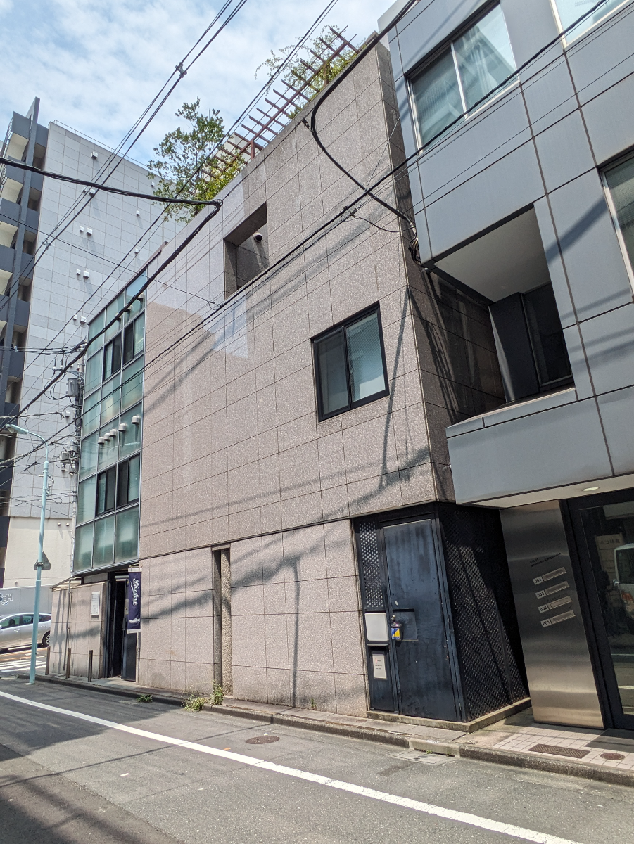 v20251001150706/fresh/building/J00100409841_6