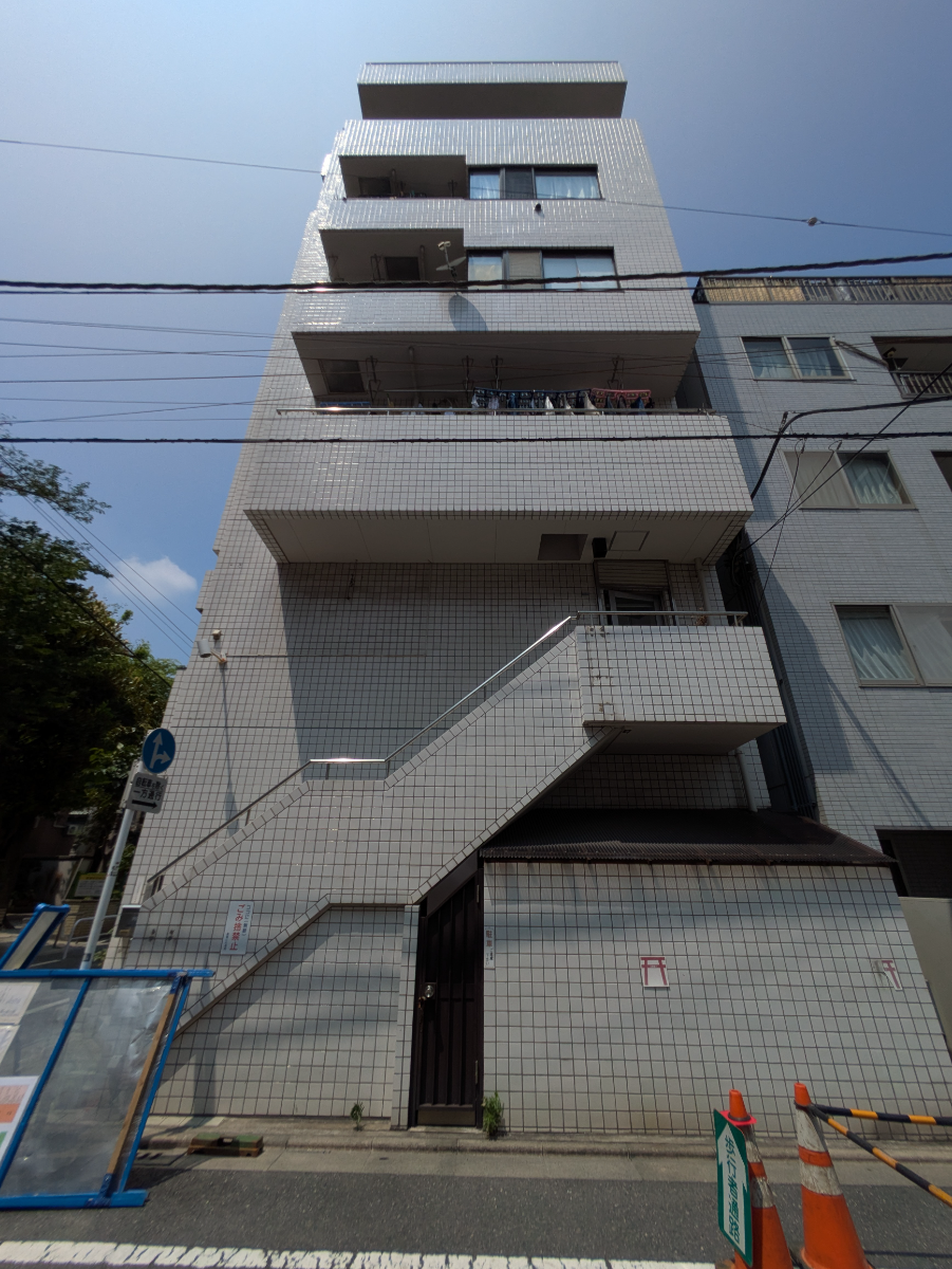v20251001150706/fresh/building/J00100417709_5