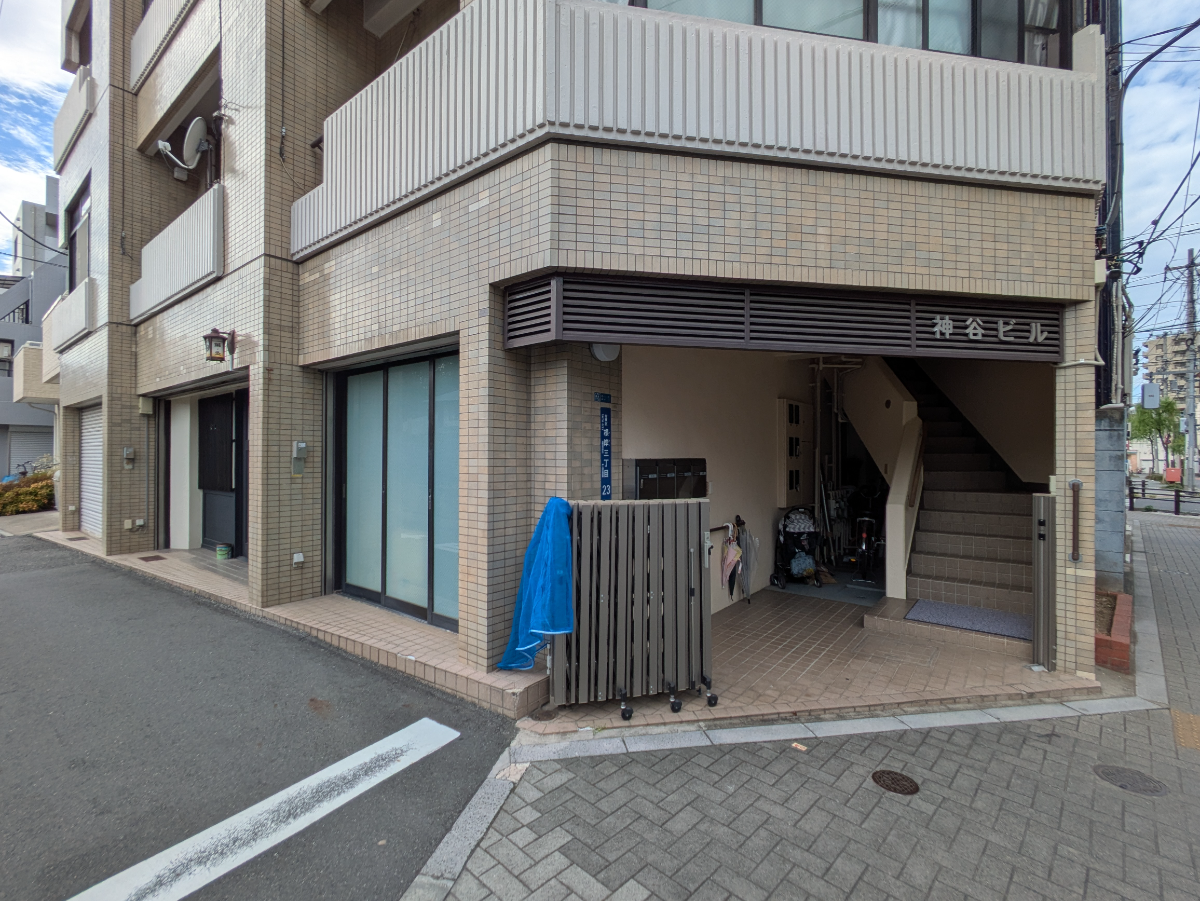 v20251001150706/fresh/building/J00100418405_13