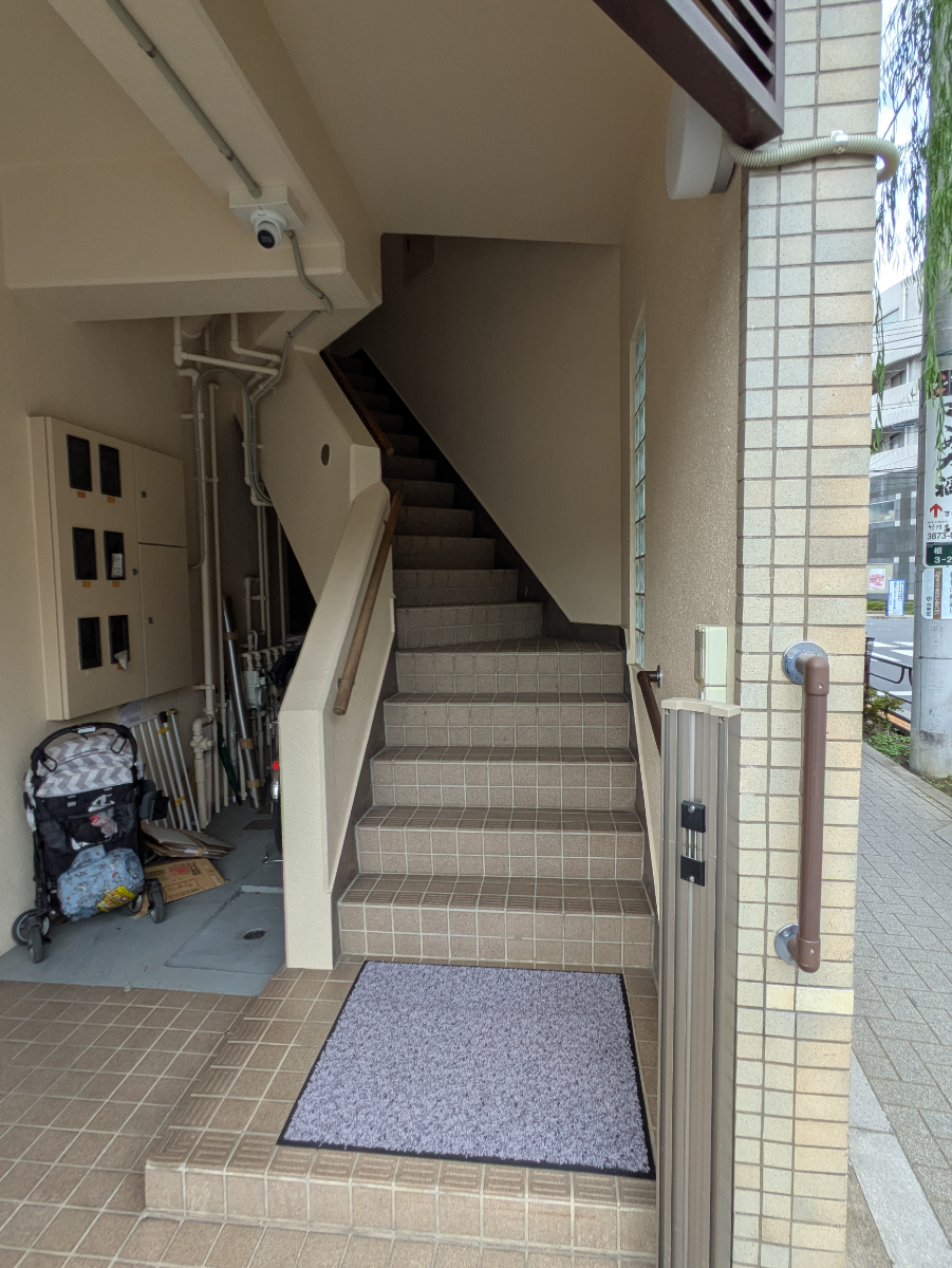 v20251001150706/fresh/building/J00100418405_4
