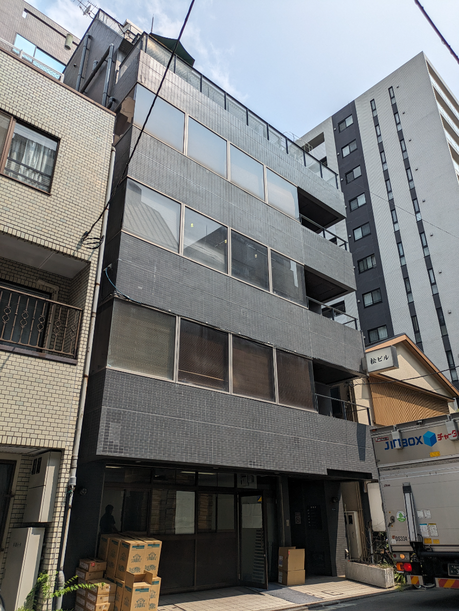 v20251001150706/fresh/building/J00100421896_1
