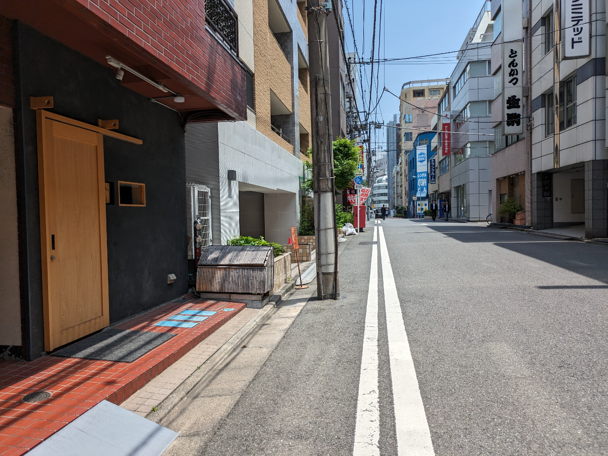 v20251001150706/fresh/building/J00100443471_14