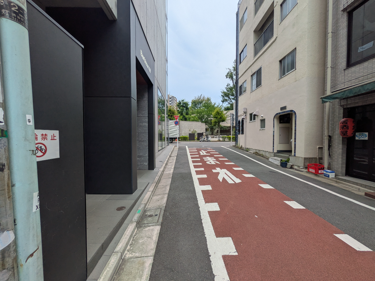 v20251001150706/fresh/building/J00100465997_12