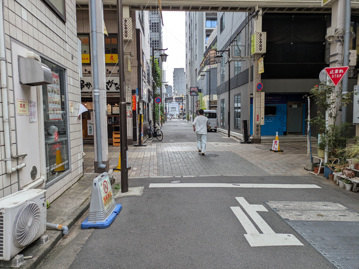 v20251001150706/fresh/building/J00100470054_2