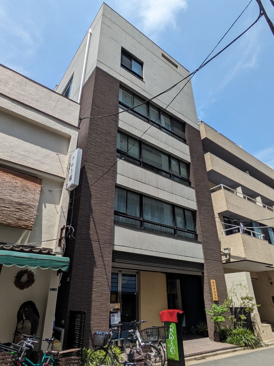 v20251001150706/fresh/building/J00100502932_5