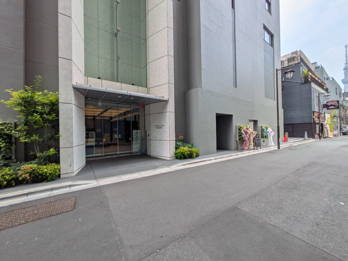 v20251001150706/fresh/building/J00100512735_8