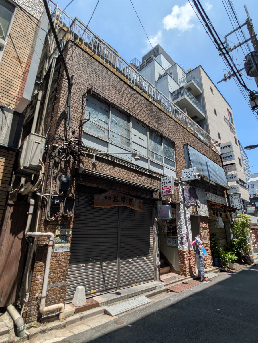v20251001150706/fresh/building/J00100610127_5