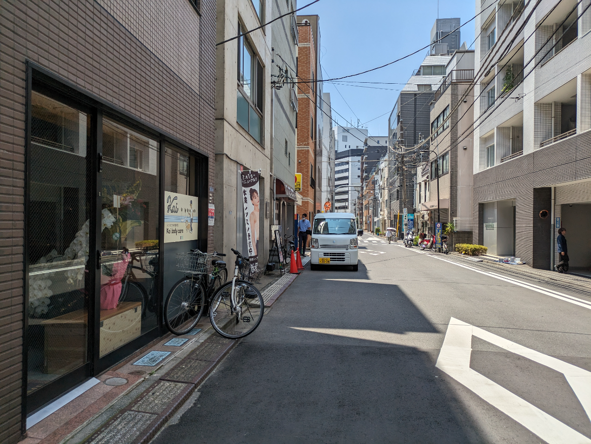 v20251001150706/fresh/building/J00100611369_2