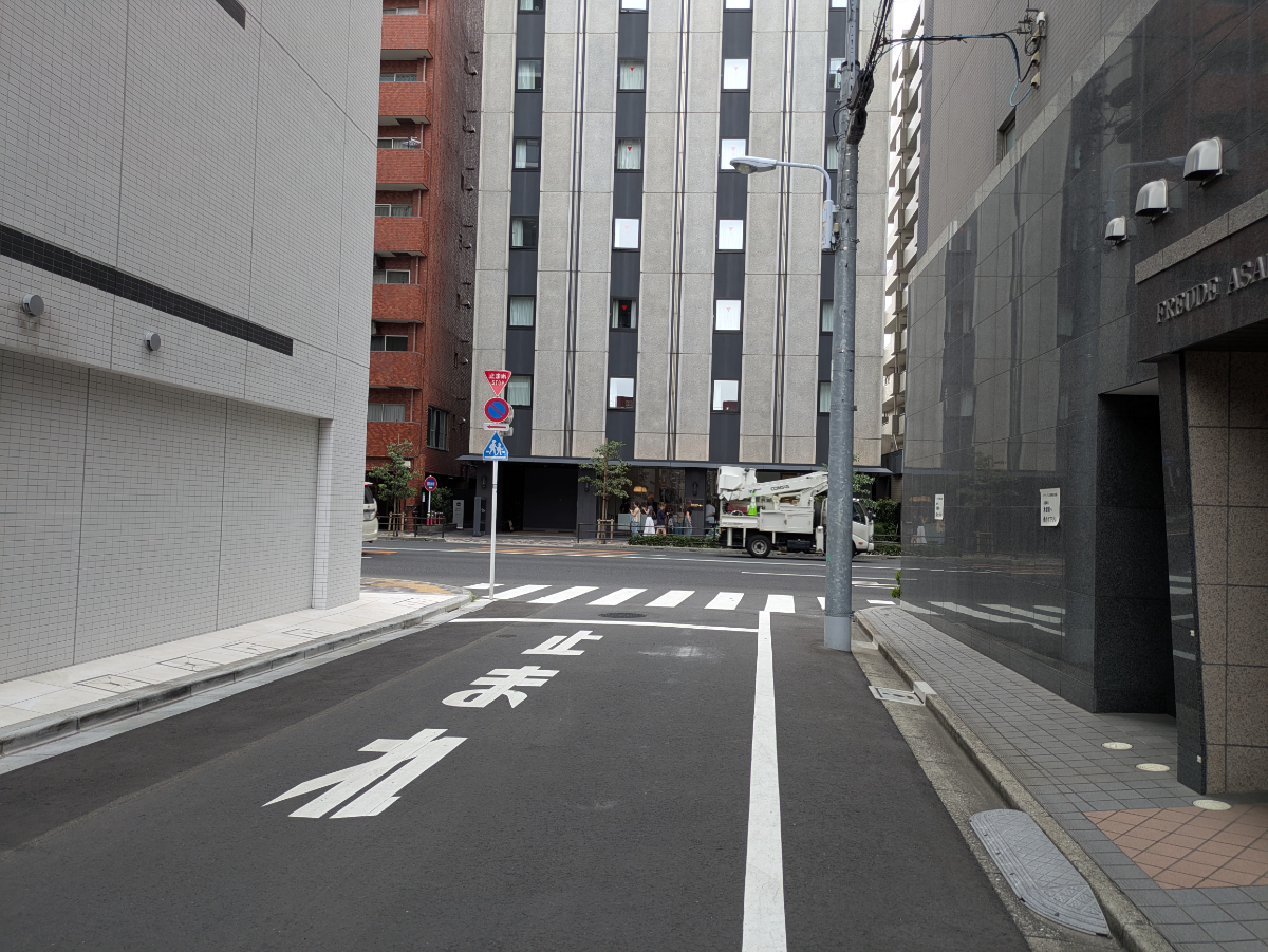 v20251003033705/fresh/building/J00100360646_2