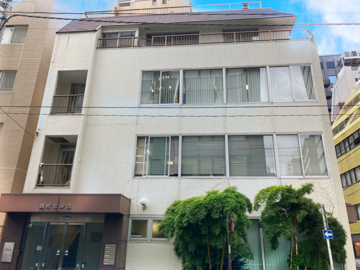 v20251003033705/fresh/building/J00100365635_1