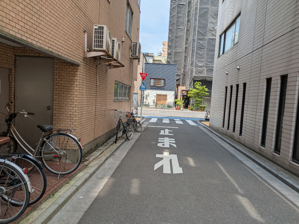 v20251003033705/fresh/building/J00100366508_17