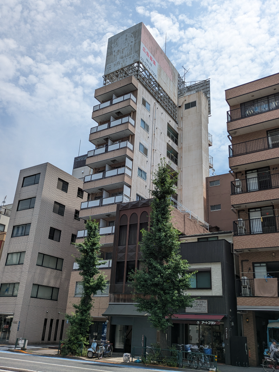v20251003033705/fresh/building/J00100366508_8