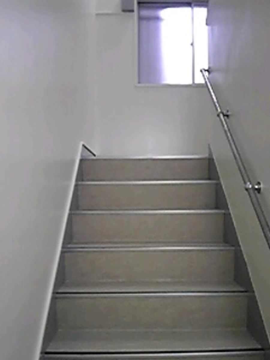 v20251003033705/fresh/building/J00100370740_4