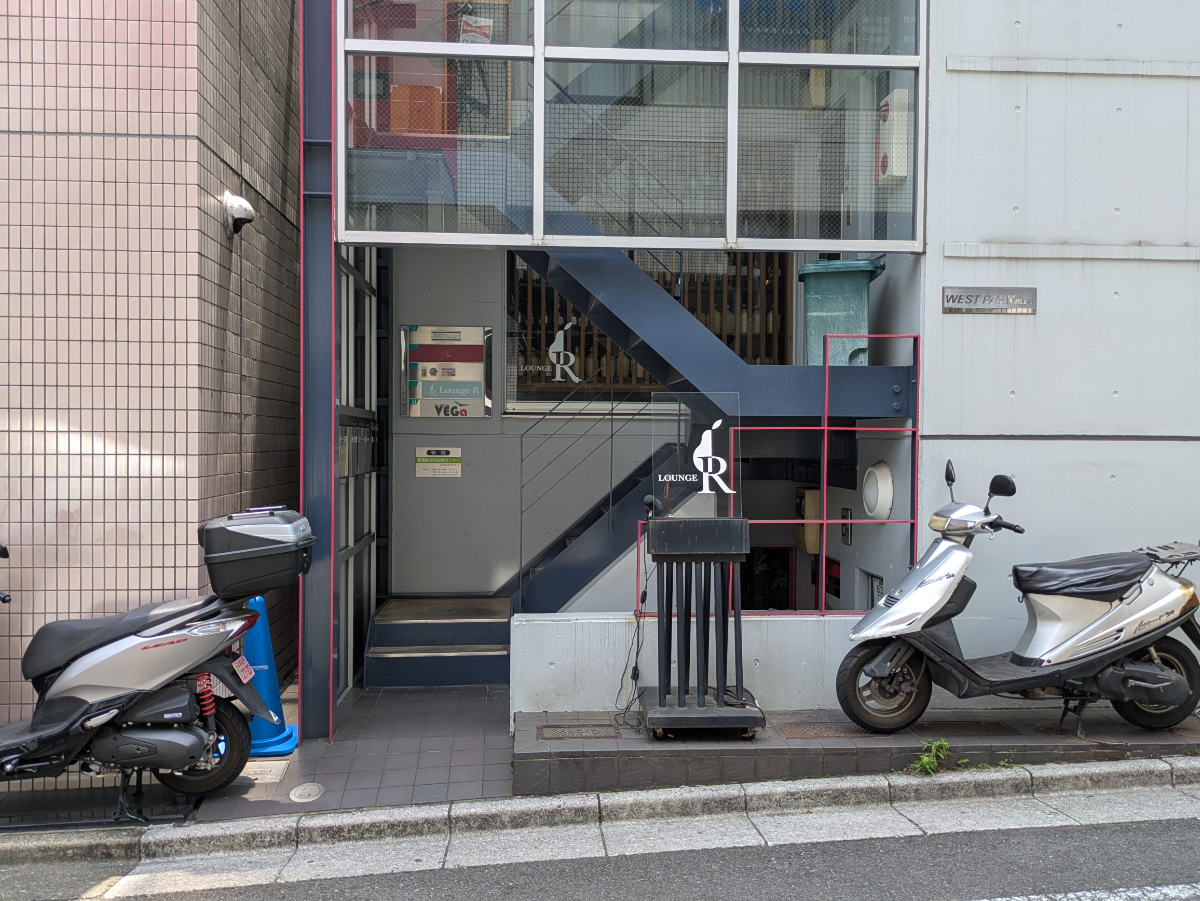 v20251003033705/fresh/building/J00100378224_3