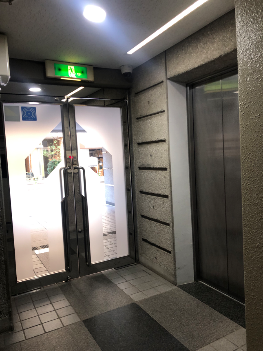 v20251003033705/fresh/building/J00100383320_9