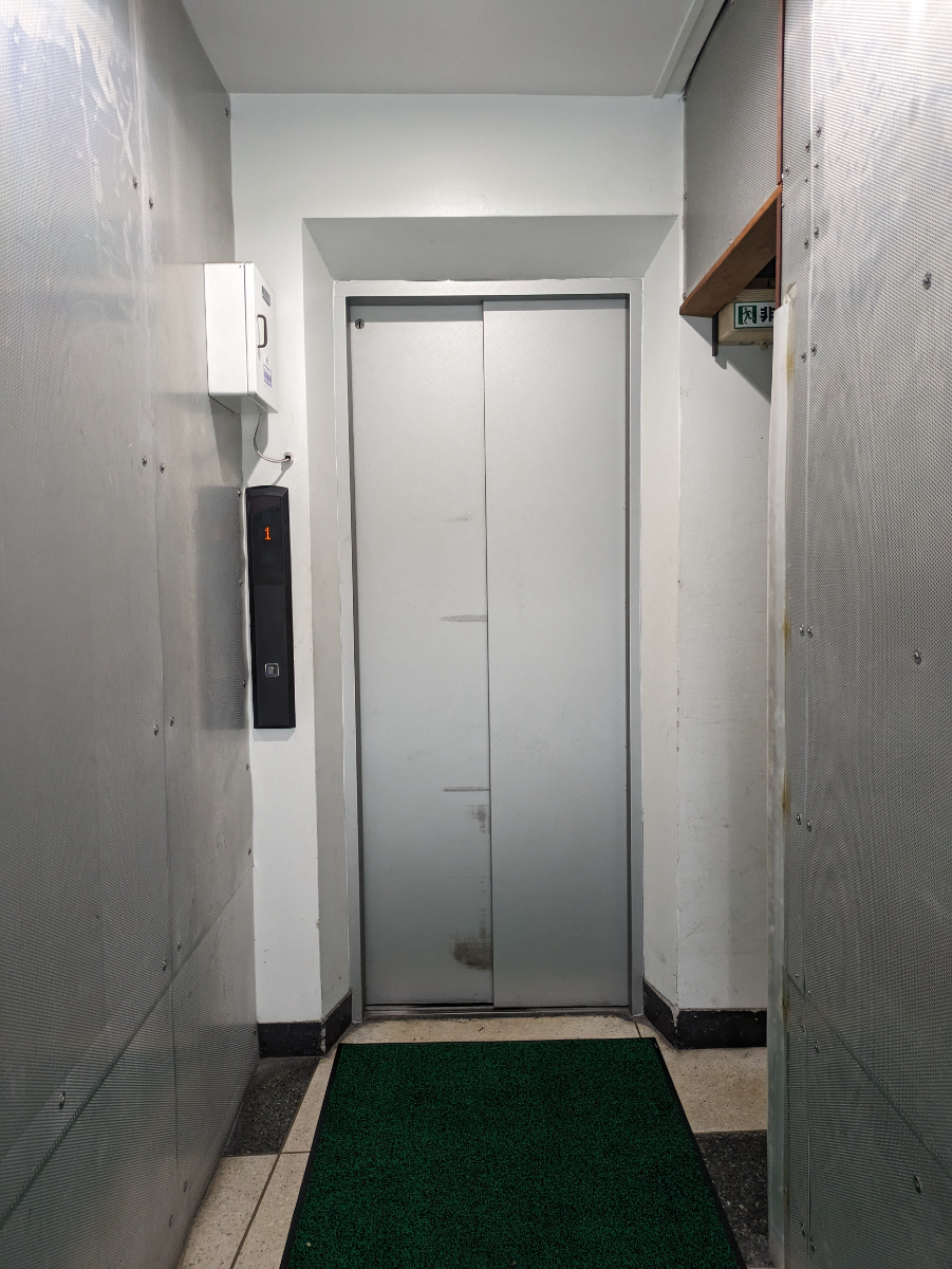 v20251003033705/fresh/building/J00100393605_4