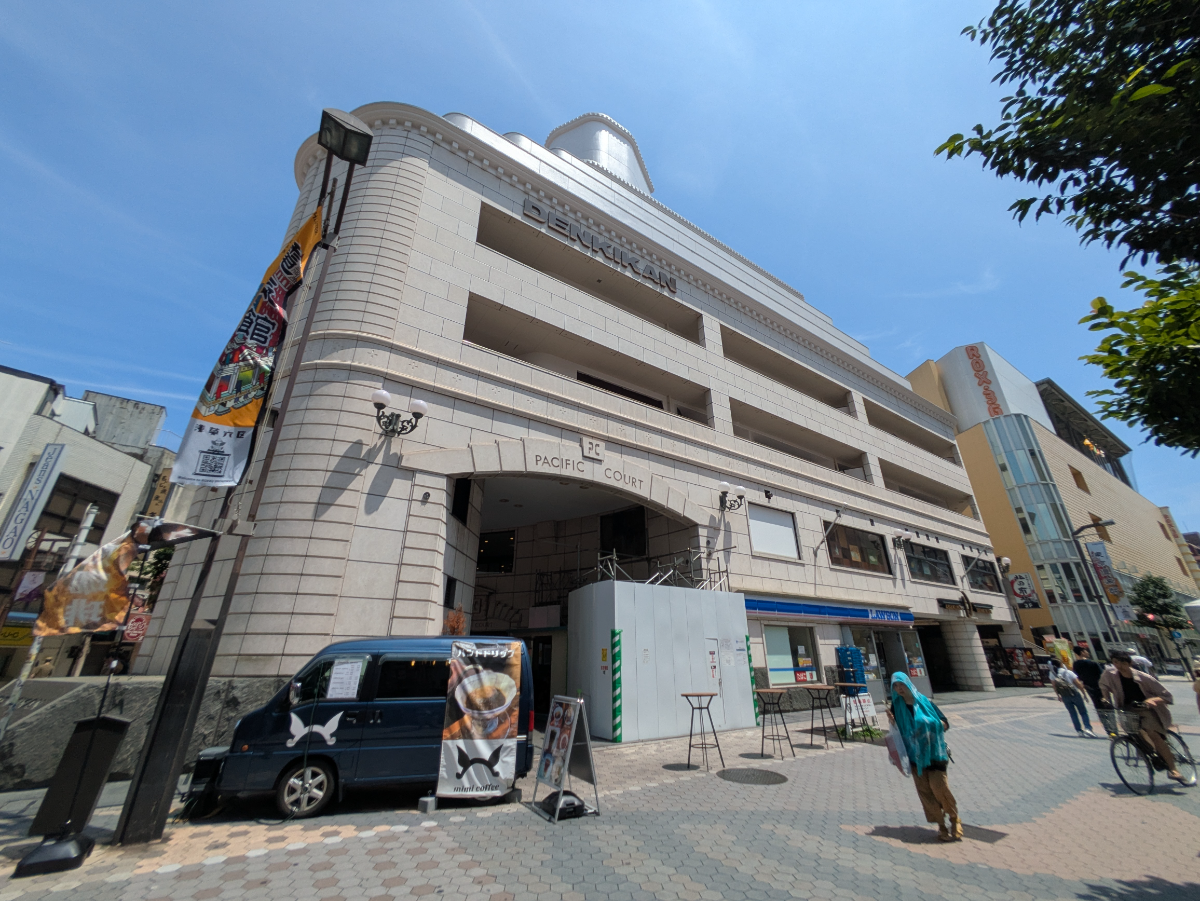 v20251003033705/fresh/building/J00100402931_8