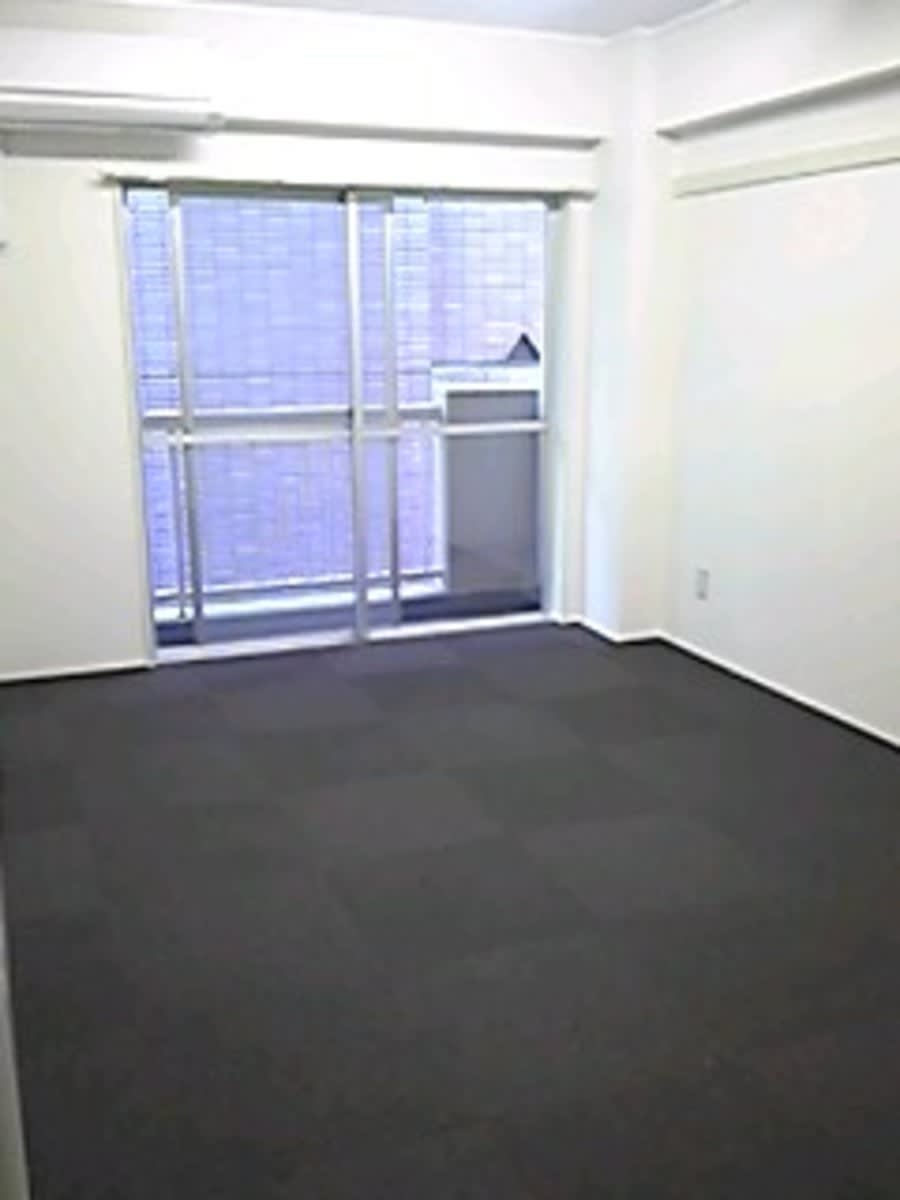 v20251003033705/fresh/building/J00100413405_9