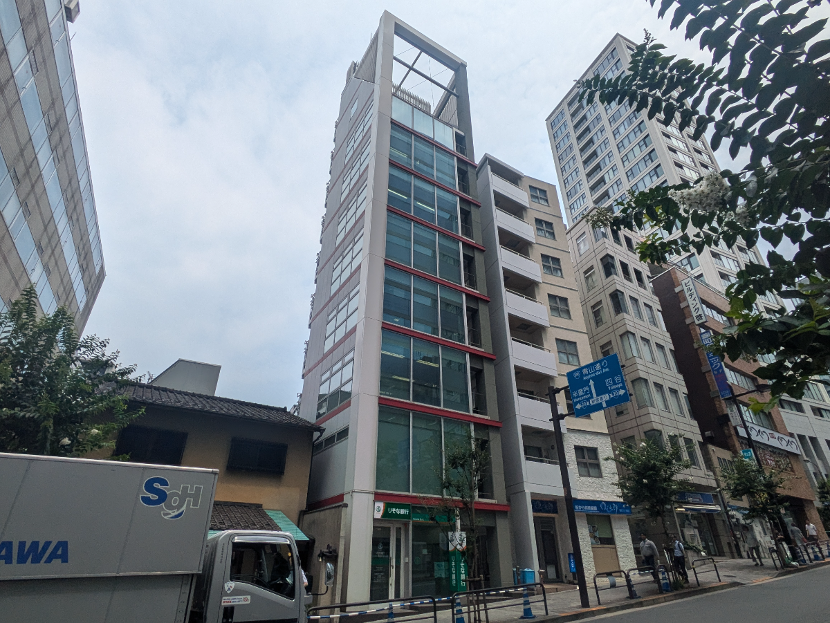 v20251003033705/fresh/building/J00100415412_5