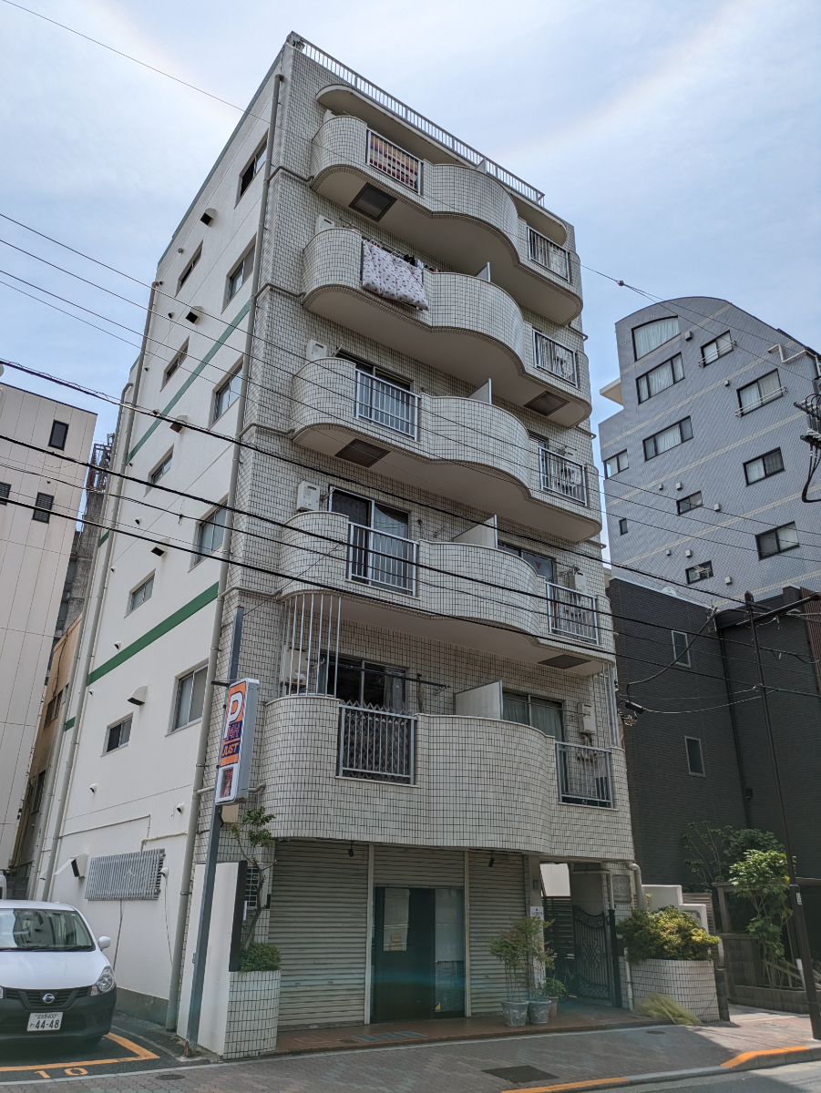 v20251003033705/fresh/building/J00100415950_7