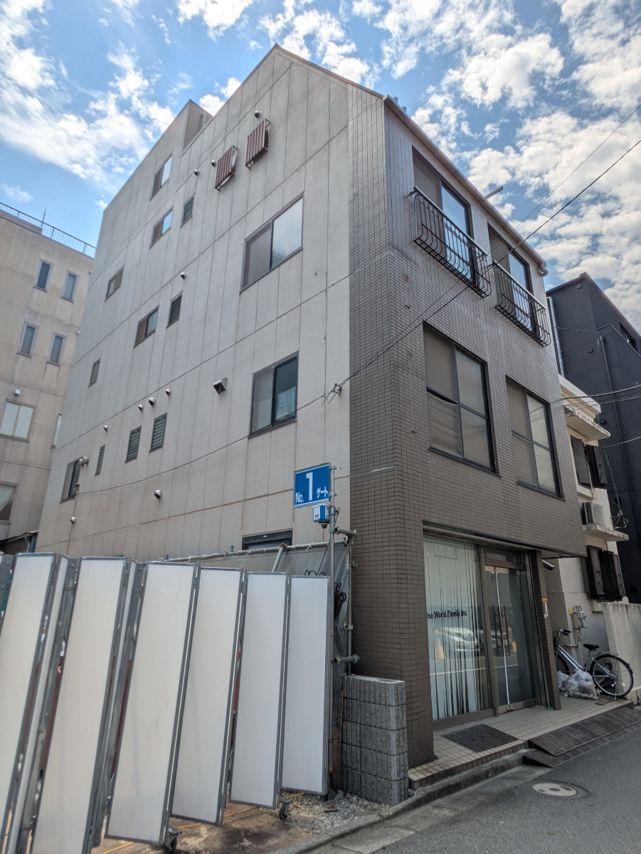 v20251003033705/fresh/building/J00100416249_5