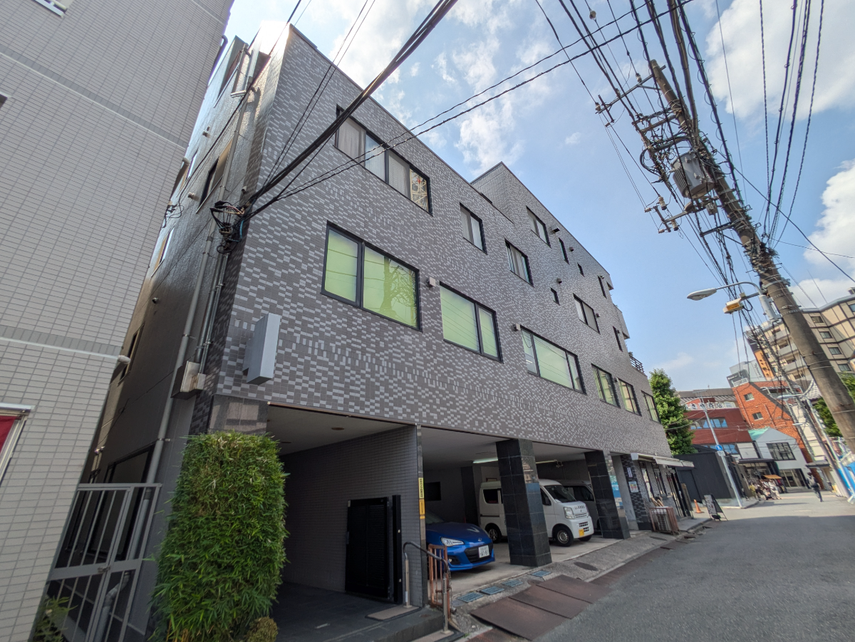 v20251003033705/fresh/building/J00100420621_8