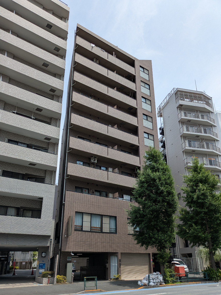 v20251003033705/fresh/building/J00100493070_5
