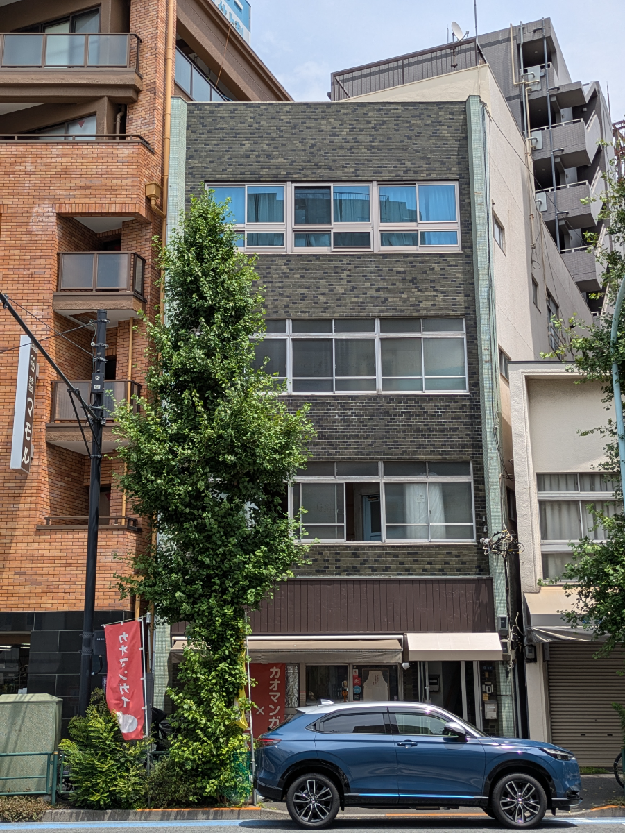 v20251003033705/fresh/building/J00100625086_1