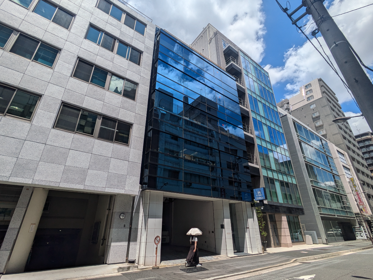 v20251003150706/fresh/building/J00100366386_5
