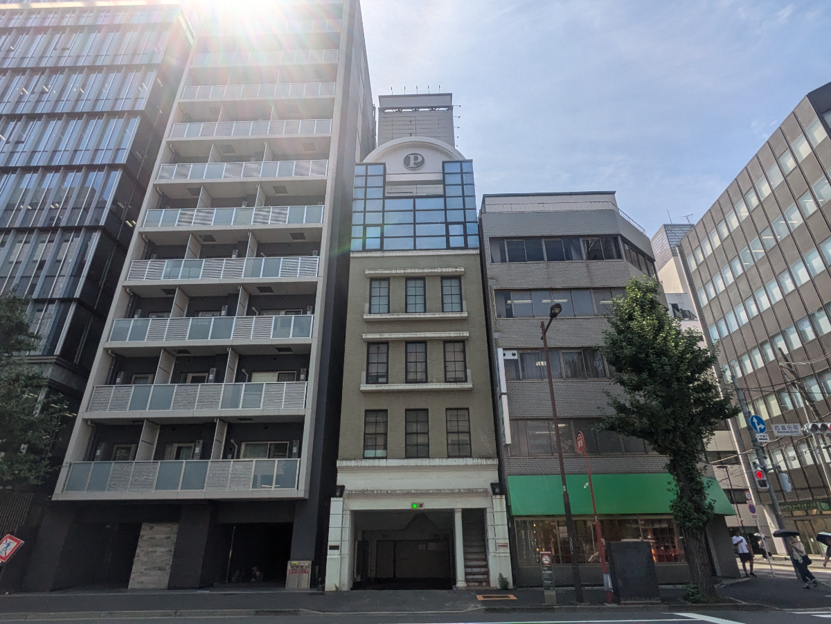 v20251003150706/fresh/building/J00100366718_6