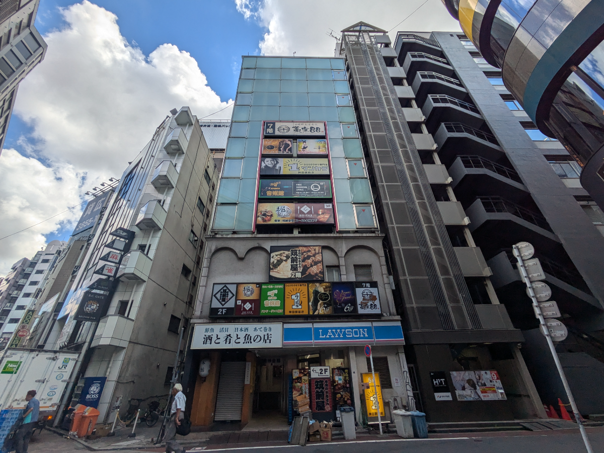 v20251003150706/fresh/building/J00100367111_5