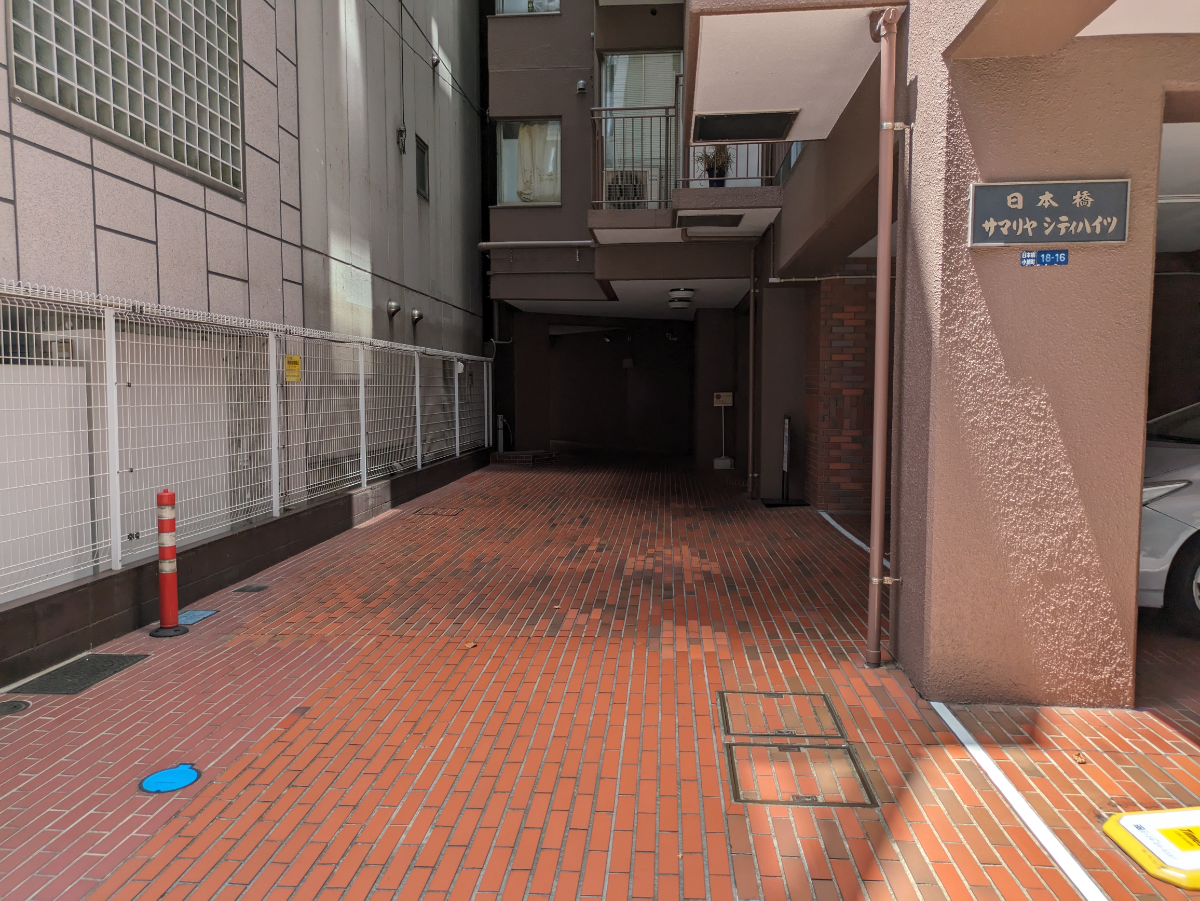 v20251003150706/fresh/building/J00100373614_3