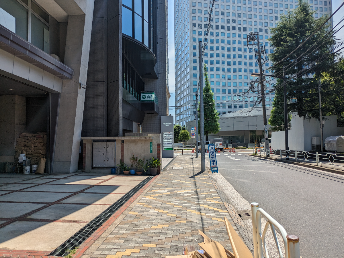 v20251003150706/fresh/building/J00100374154_2