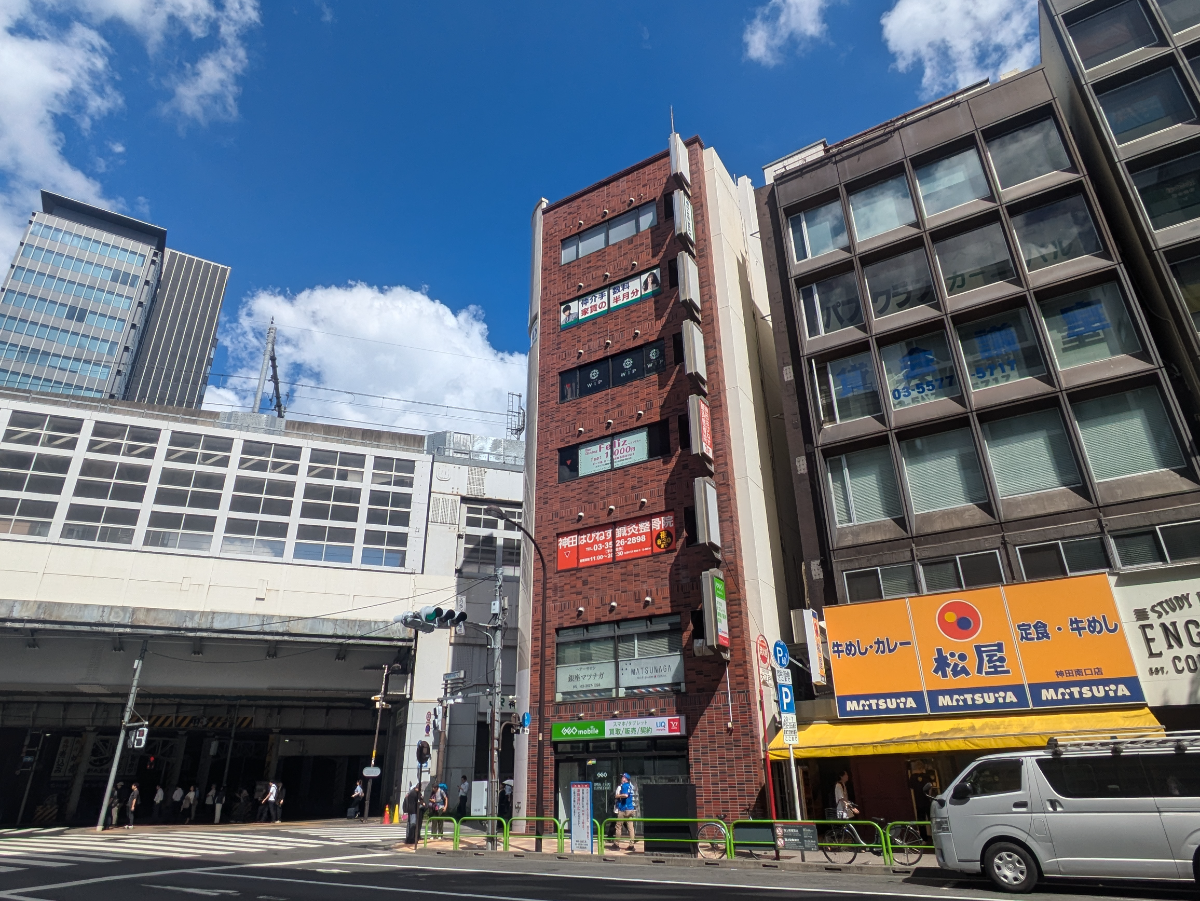 v20251003150706/fresh/building/J00100377732_5